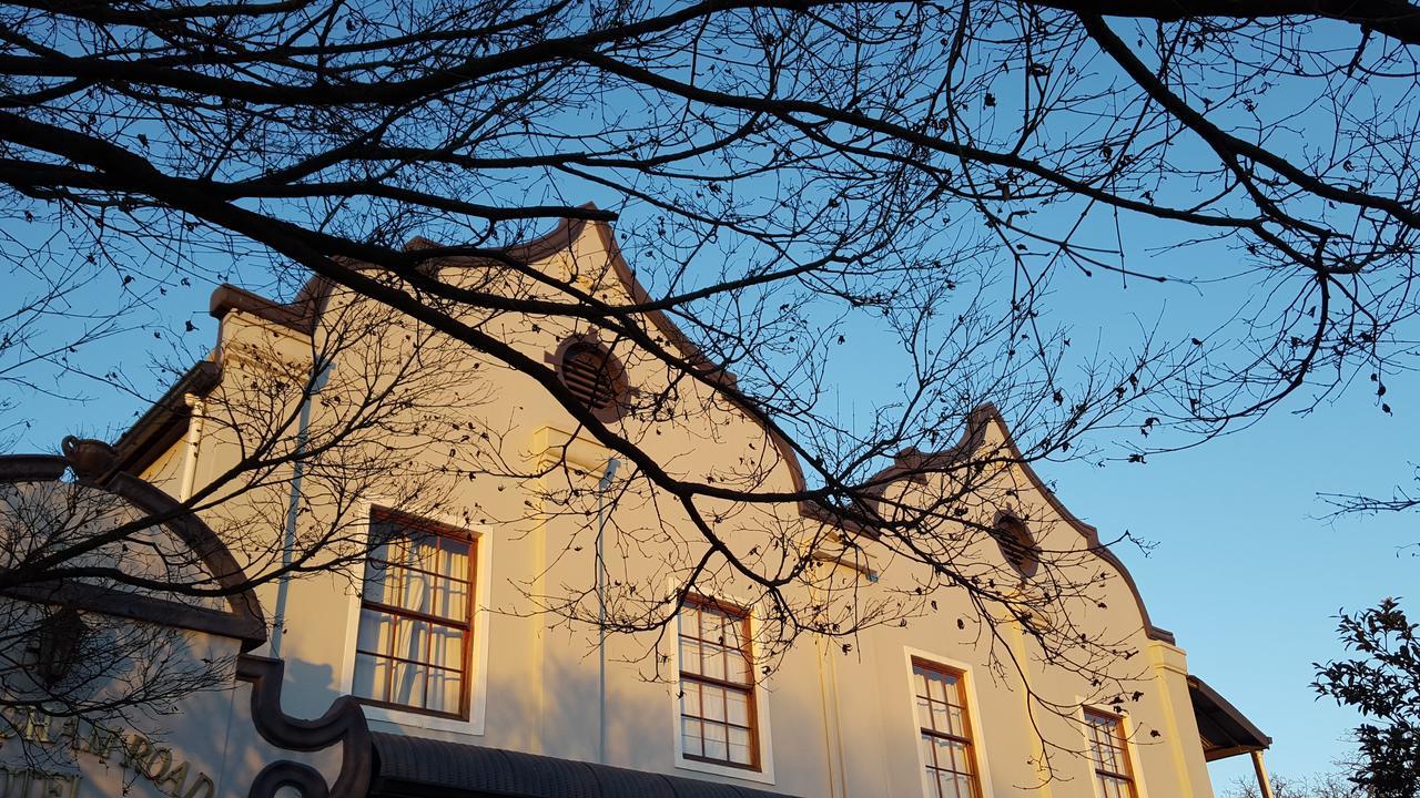 The Nottingham Road Hotel Exterior photo